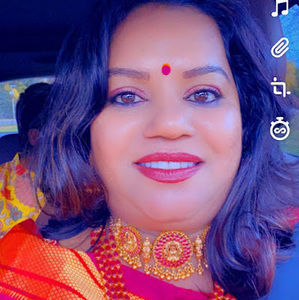 Meet your Posher, Varsha